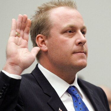 ESPN retira de su equipo al exastro de las Mayores Curt Schilling tras tuit
