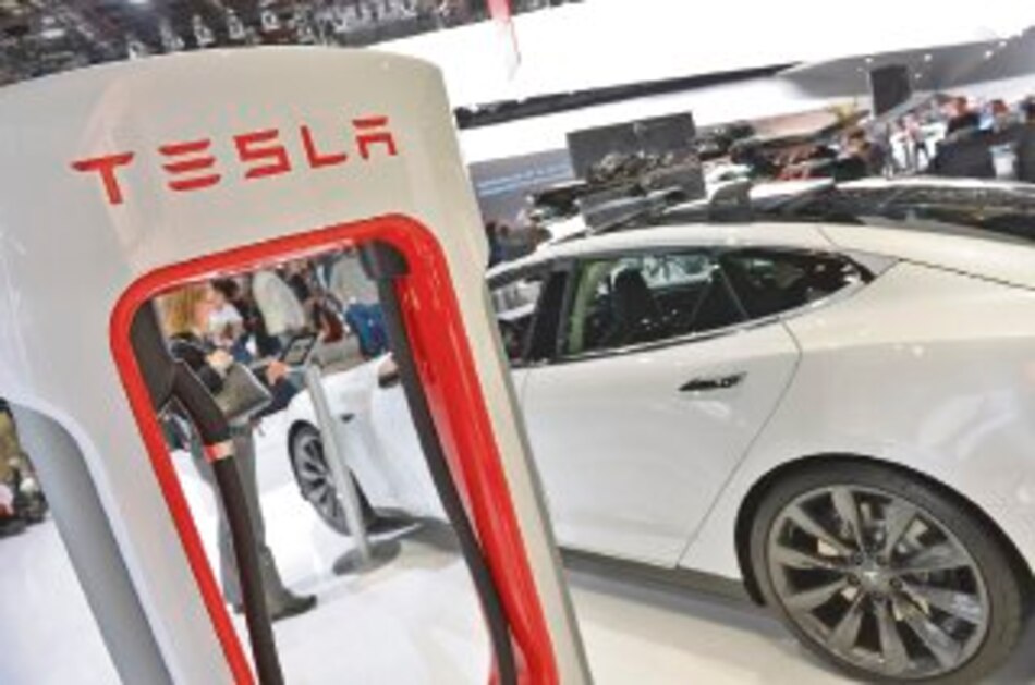 Tesla compartirá sus patentes con otras compañías