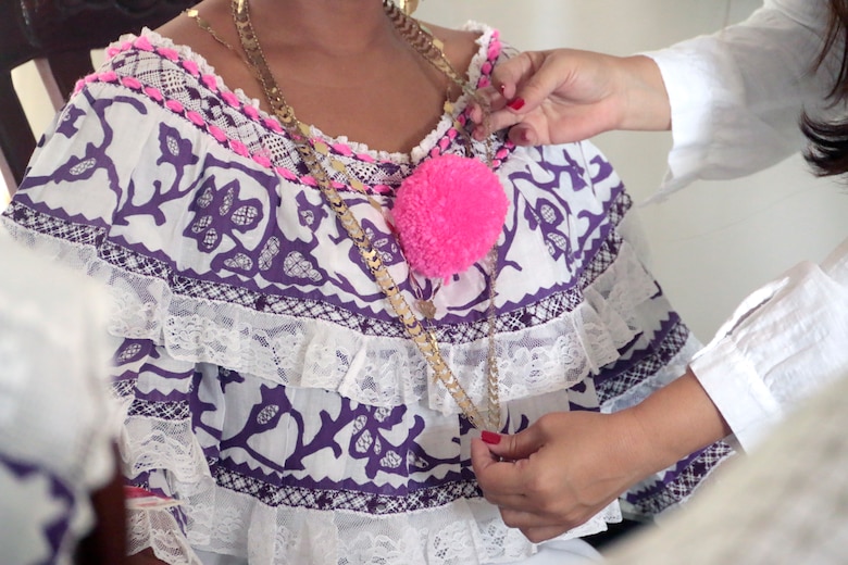 La riqueza cultural panameña: guía para el uso correcto de las polleras