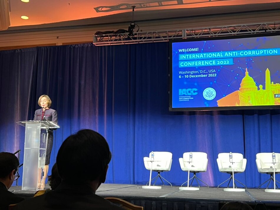 Países discuten sobre cómo ‘desarraigar’ la corrupción y defender los valores democráticos