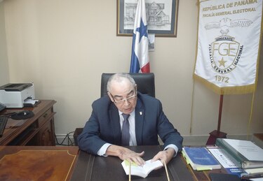 Fiscal Electoral, Dilio Arcia, toma dos meses de vacaciones en medio de reformas electorales