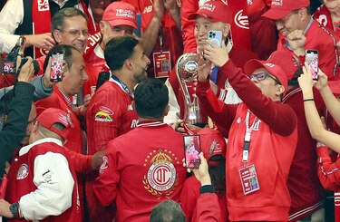 Toluca gana el Clausura, su undécimo título en México