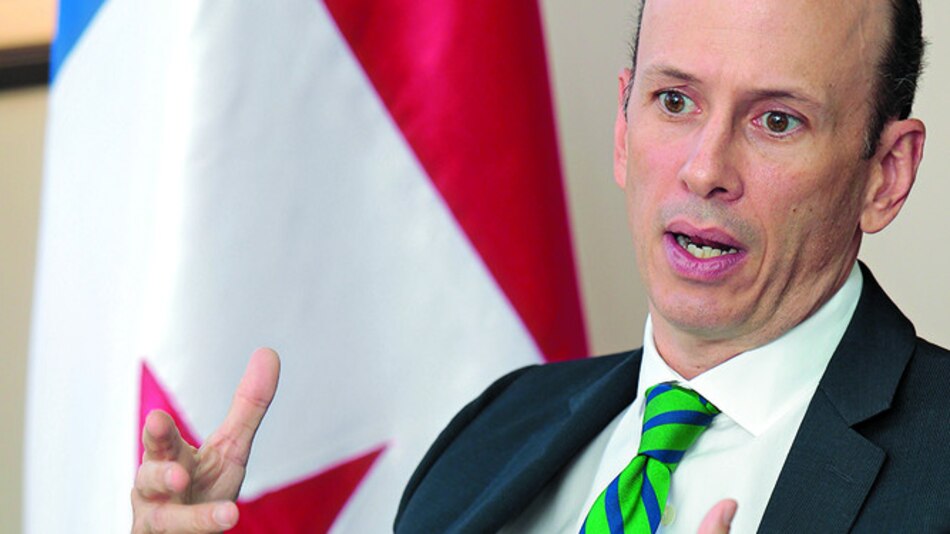 Viceministro Iván Zarak regresa al sector privado