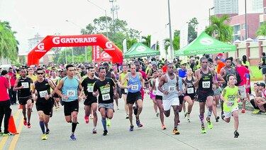 Semprun domina la carrera de Ayechu