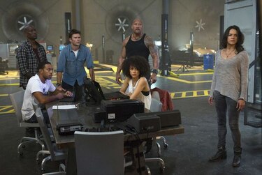 ‘Rápido y furioso 8’ sigue al tope de la taquilla norteamericana