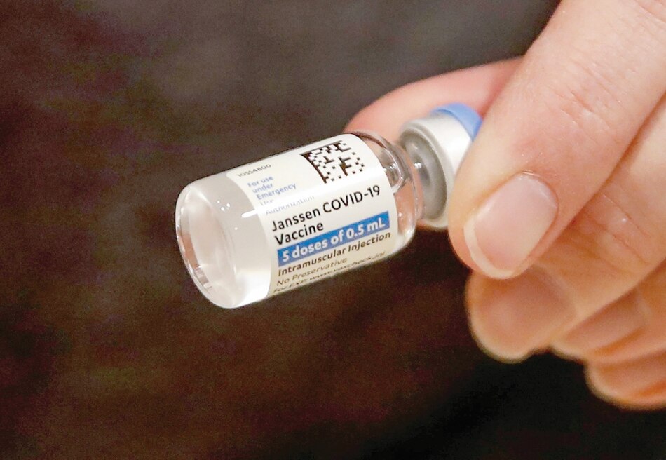 Panamá cuenta con vacunas de Pfizer y AstraZeneca para aplicar a la población