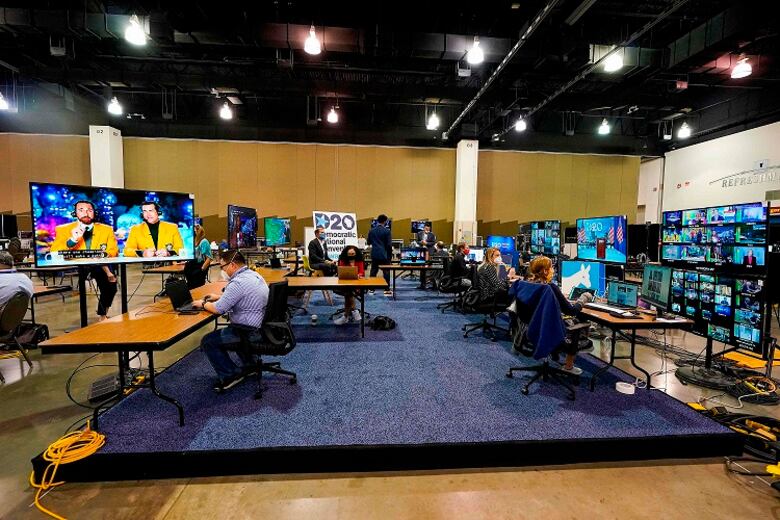 Michelle Obama abre convención demócrata con apasionada acusación contra Trump