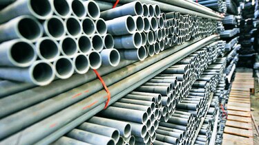 UE evalúa si China tendrá aranceles más bajos