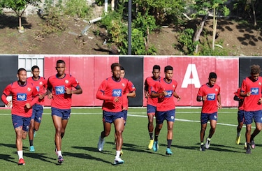 Christiansen inició con sus trabajos en Los Andes