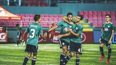 Triplete de Ruiz en la Liga 10