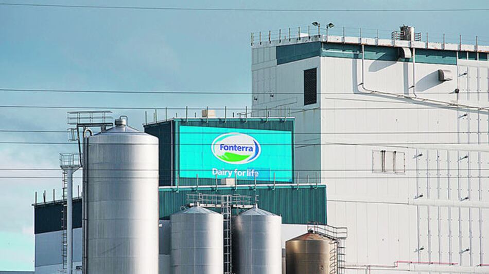 Fábrica de lácteos lucha por su corona