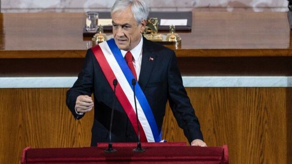 Chile: Piñera destituye a seis ministros, entre ellos el canciller