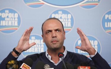 División en PDL de Berlusconi