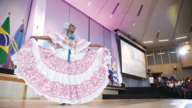 Un desfile por la vida y el folclore