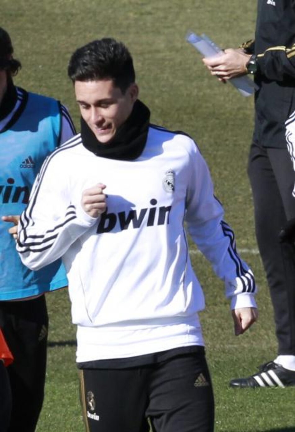 Callejón llega a Italia para pasar la prueba médica con el Nápoles