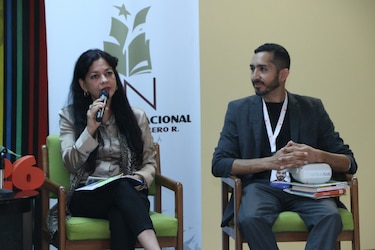 Literatura infantil y tecnología: expertos llaman a recuperar la conversación familiar