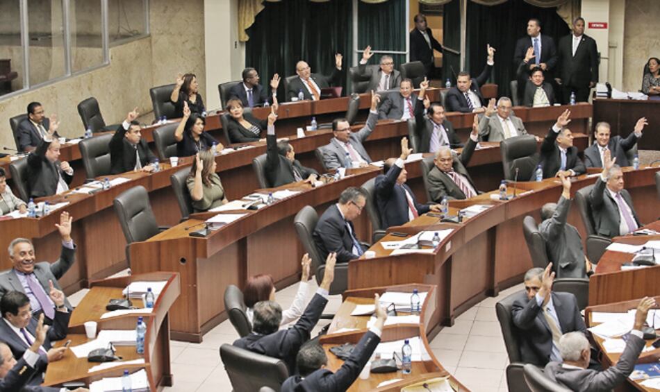 La Asamblea Nacional, contra el tiempo
