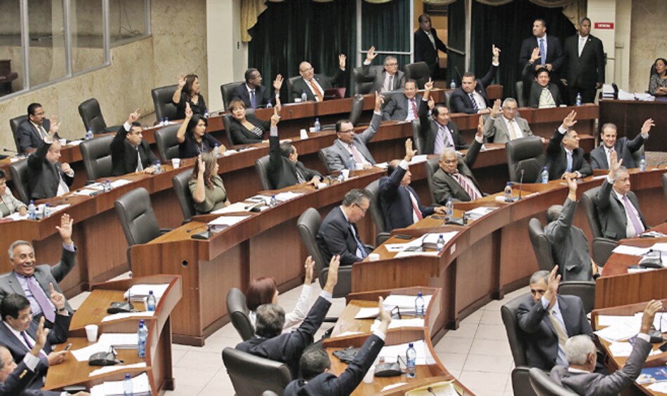 La Asamblea Nacional, contra el tiempo