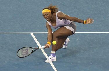 Serena Williams se felicita el año con un debut victorioso