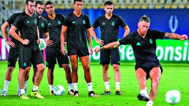 Real Madrid y el United medirán fuerzas hoy