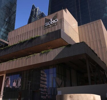 Inquilinos de Soho Mall piden extensión de licencia para seguir operando