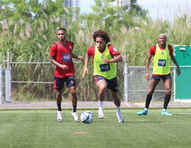 ‘Queremos ganarle’ a Costa Rica y ‘meternos en la Copa América’: Édgar Yoel Bárcenas