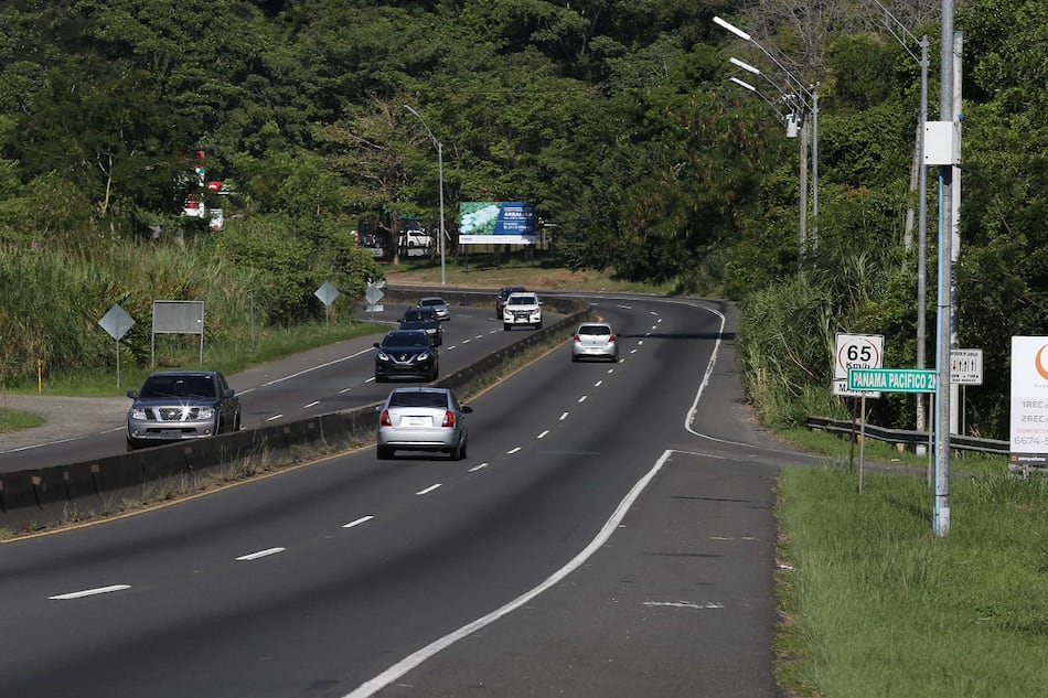 Anuncian cierres parciales en vía que conecta a Panamá con Arraiján