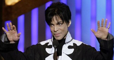 Prince rompe récords en Billboard