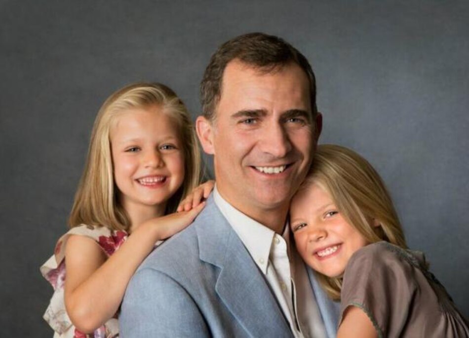 Casa Real da a conocer dos nuevas fotos de Felipe VI