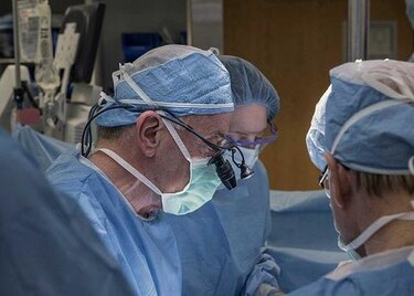 Fracasa primer trasplante de útero en Estados Unidos