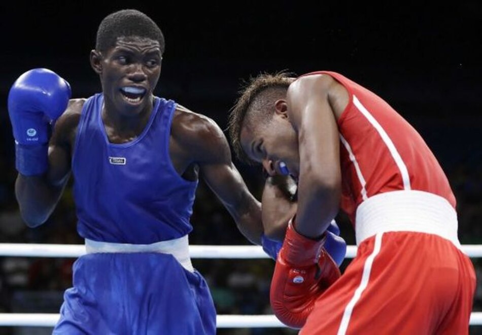 Yurberjen Martínez asegura una inédita medalla para Colombia en boxeo
