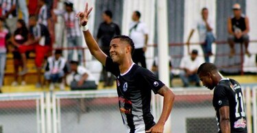 Revelan nominados al premio Rommel Fernández 2015-2016