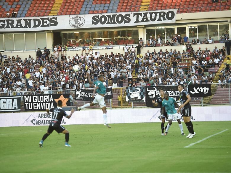 Costa del Este y el CAI parten con ventaja