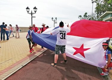 La Marea Roja se toma Nizhny