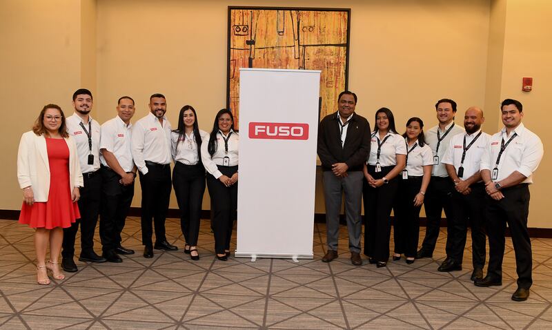 Excel Panamá y FUSO celebran 20 años en Panamá