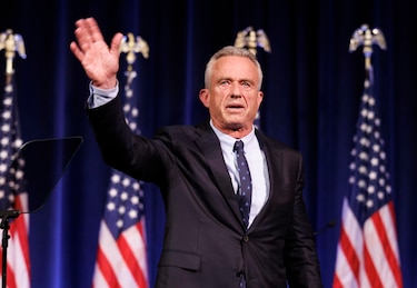 Pence urge al Senado a rechazar a Kennedy Jr. por su postura sobre el aborto