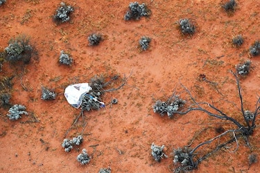 Sonda espacial Hayabusa-2 hace historia recogiendo muestras de un asteroide
