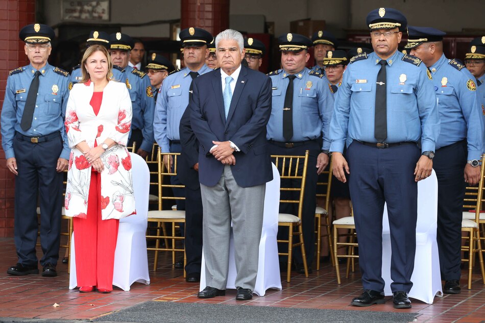 Mulino insta a los Bomberos a usar sus recursos con eficiencia y buena administración