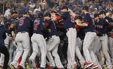 Medias Rojas ganan su novena Serie Mundial al vencer 5 a 1 a los Dodgers