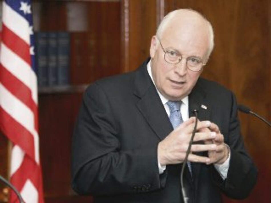 Acusan a Cheney