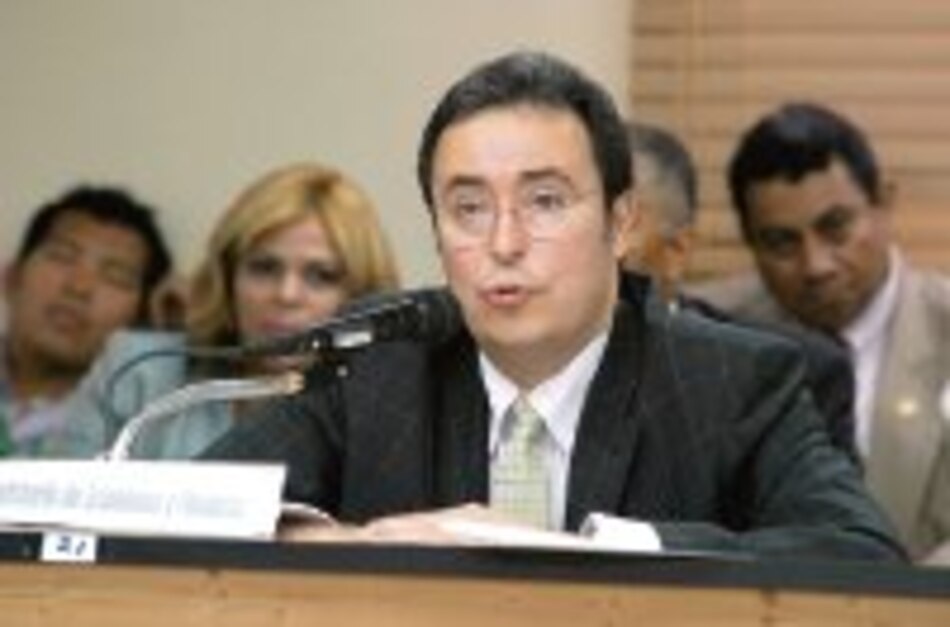 MEF denunció a Gómez Arbeláez en Procuraduría