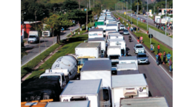 Industria de Brasil registra sus peores datos en década
