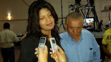 Ana Mae Díaz se inclina por la campaña de José Domingo Arias