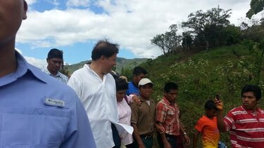 Varela se reunió con indígenas ngäbes; el 4 de marzo habrá Gabinete en Llano Tugrí