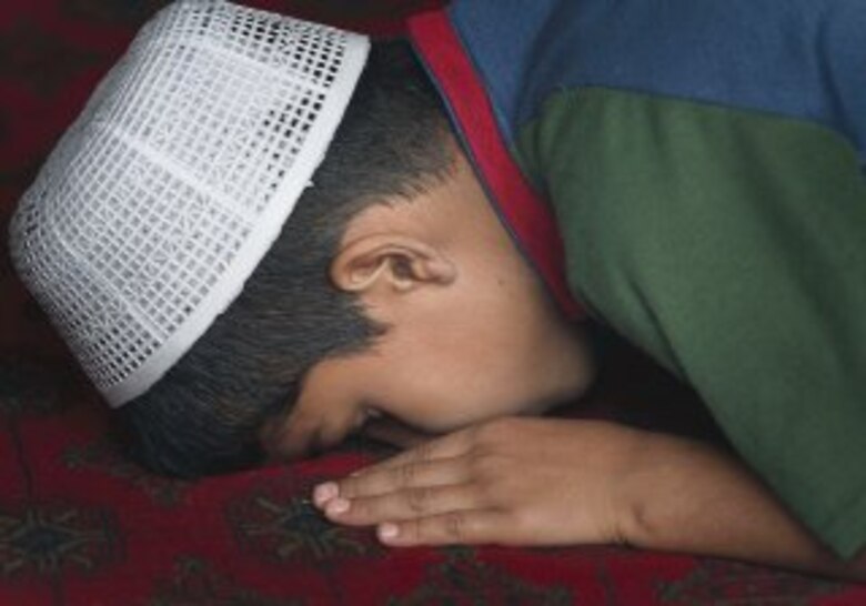 Arabia Saudí anuncia el comienzo del mes sagrado de ramadán este lunes