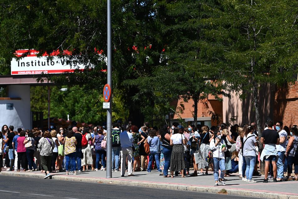 Madrid endurece medidas para prevenir la propagación del coronavirus