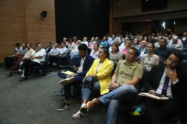 Tensiones entre Mayer Mizrachi y vecinos de San Francisco por cambio en la zonificación