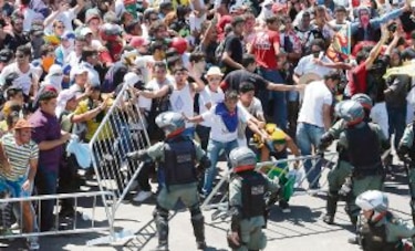 Manifestaciones logran redefinir política en Brasil