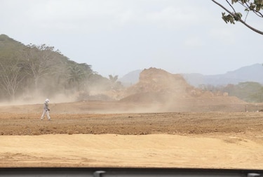 Búnker: fortificación militar convertida en escombros