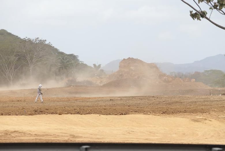 Búnker: fortificación militar convertida en escombros